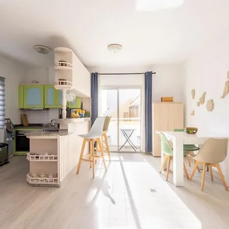 South Side Paradise, With Balcony Sea View And At 80 M Lejlighed La Listada