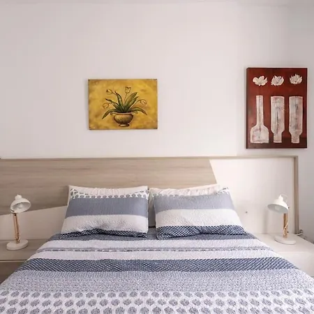 Lejlighed South Side Paradise, With Balcony Sea View And At 80 M La Listada