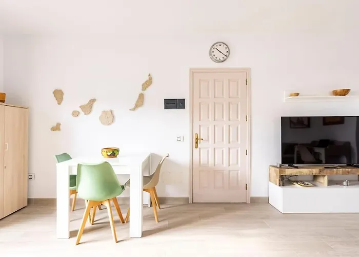 South Side Paradise La Listada