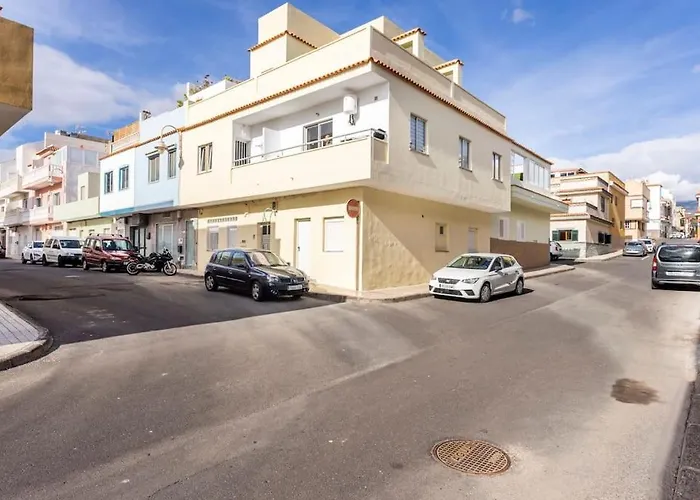 South Side Paradise Apartman